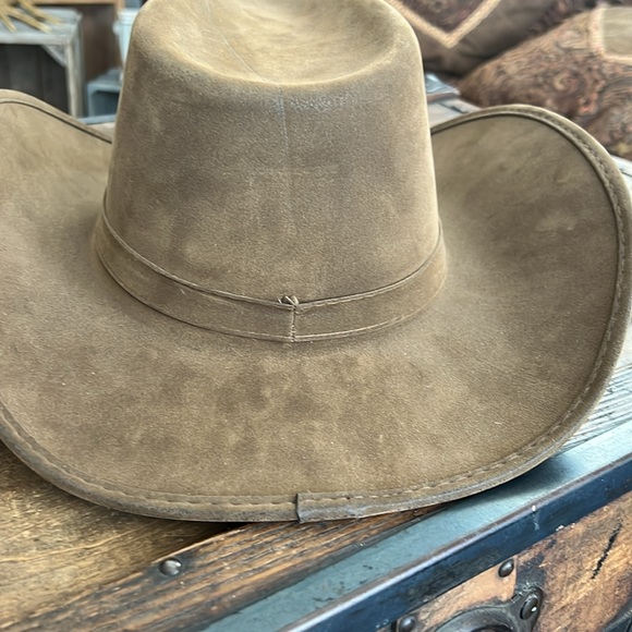 Rustic Cowboy Hat - Picture 3 of 6